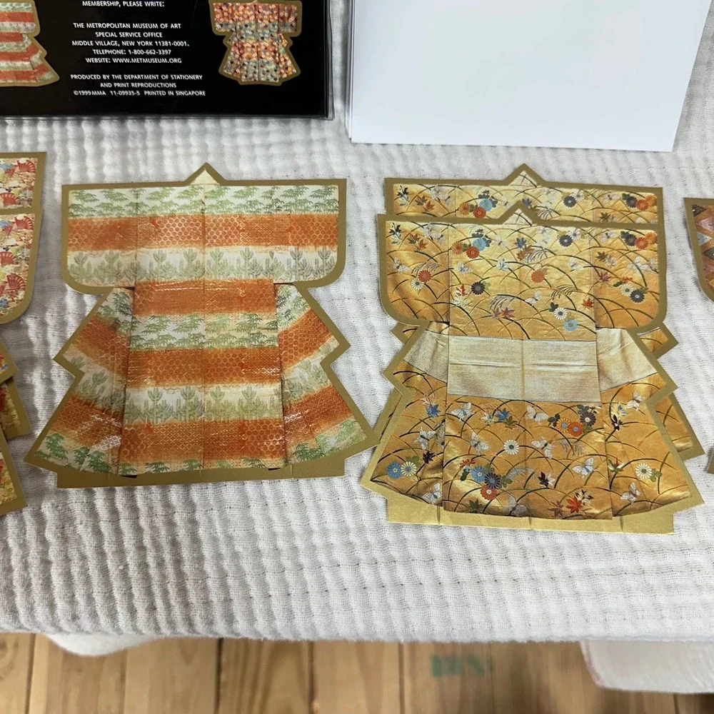 VTG Metropolitan Museum Of Art Japanese Robes 7 Stationary Cards and 7 Envelopes
